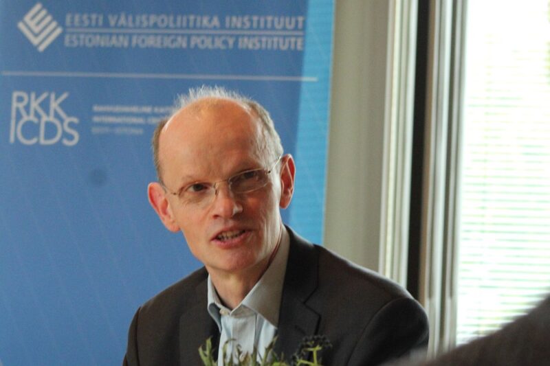 John Lough, associate fellow of the Chatham House Russia and Eurasia Programme and, concurrently, senior research fellow of the Institute for Statecraft.